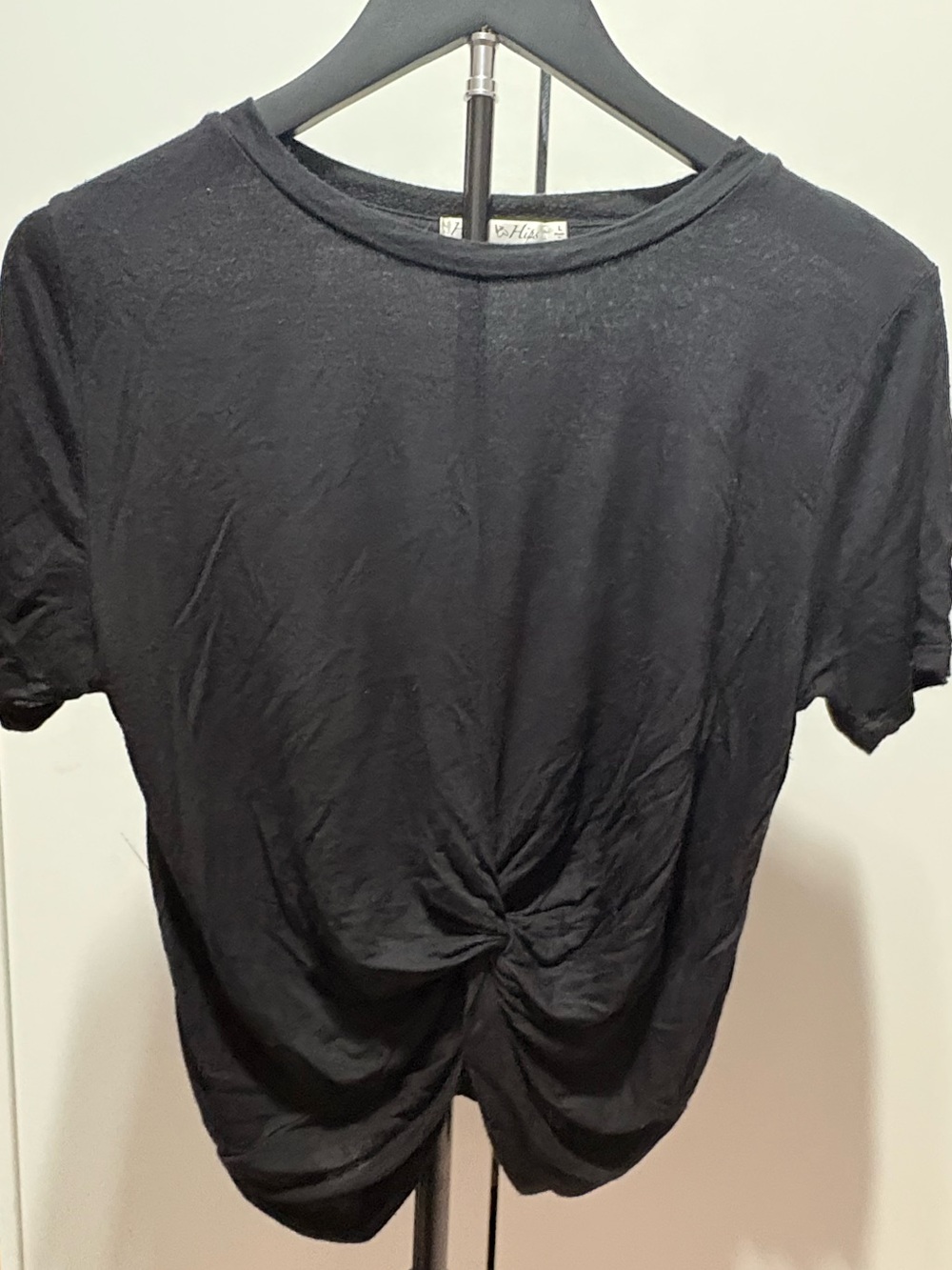Black Ruched Front Short Sleeve Top – Size L